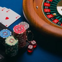 Slik kommer du i gang med online poker
